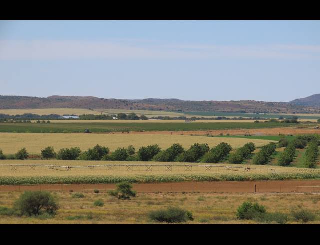 213HA FARM FOR SALE IN HOPETOWN RURAL